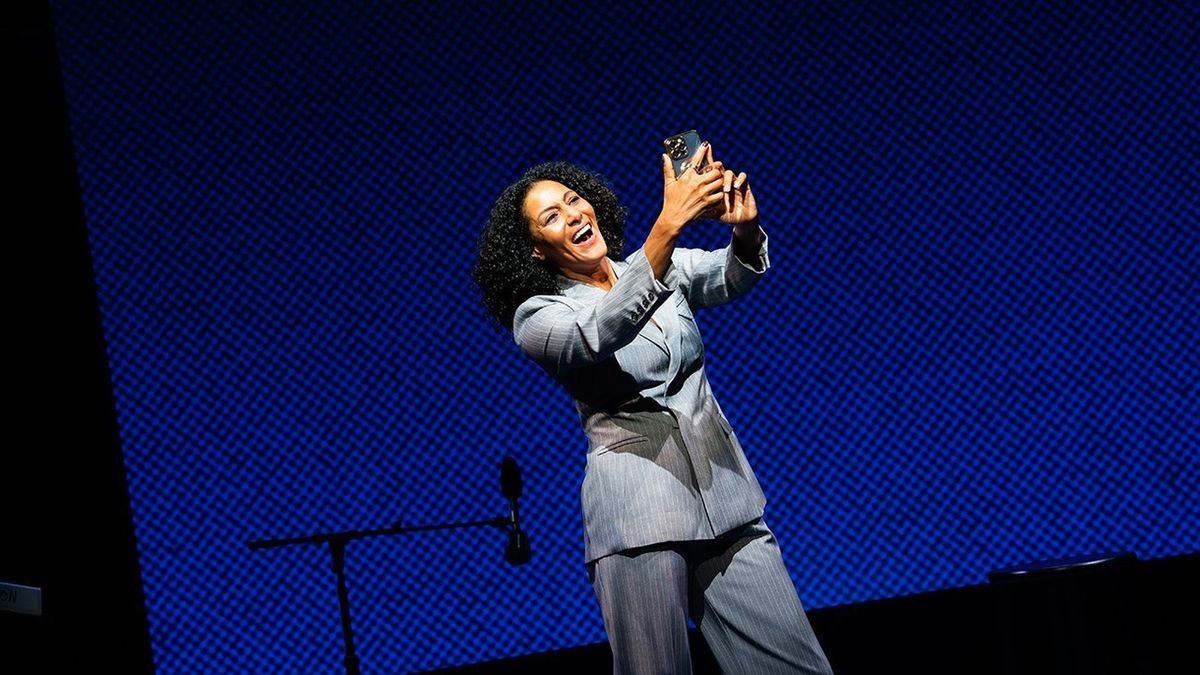 Sarah Jones' AMERICA, WHO HURT YOU? Will Come to Under the Radar Festival