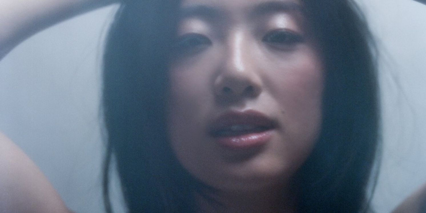 Sarah Kinsley to Release New EP 'Fleeting' and Embark on Headline Tour  Image