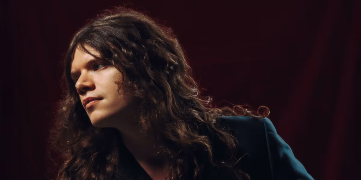 Sawyer Hill Debuts New Single 'For the Hell Of It'
