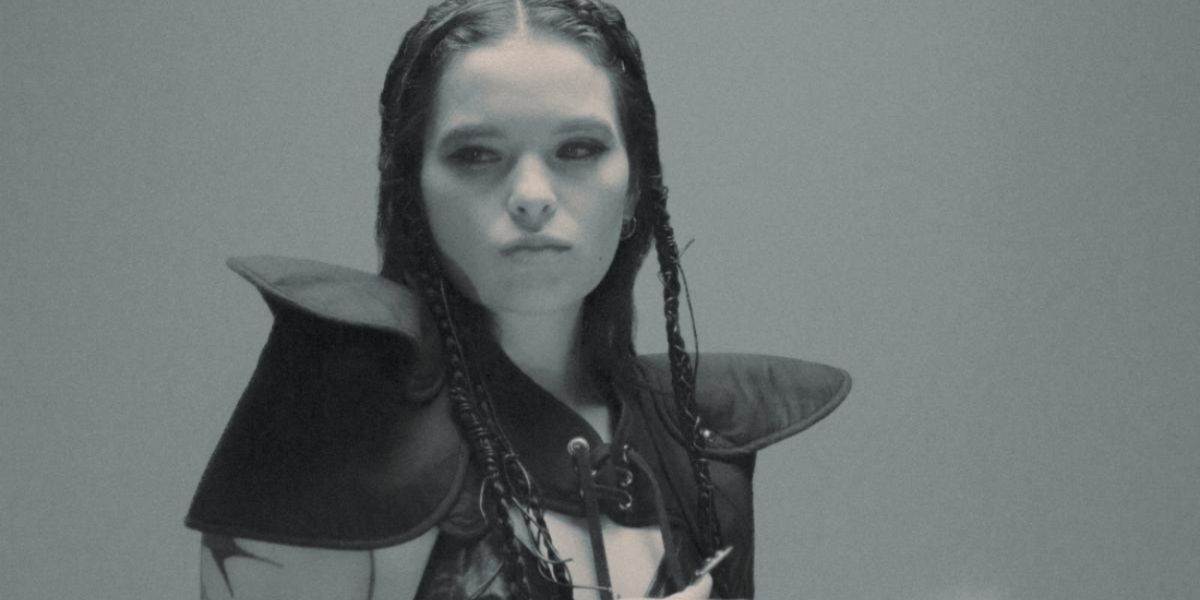 Saya Gray Releases Brand New Single 'H.B.W'
