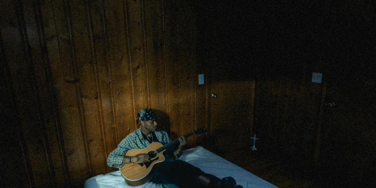 Scarlet House Releases Intimate New Single BLOW YOUR HIGH