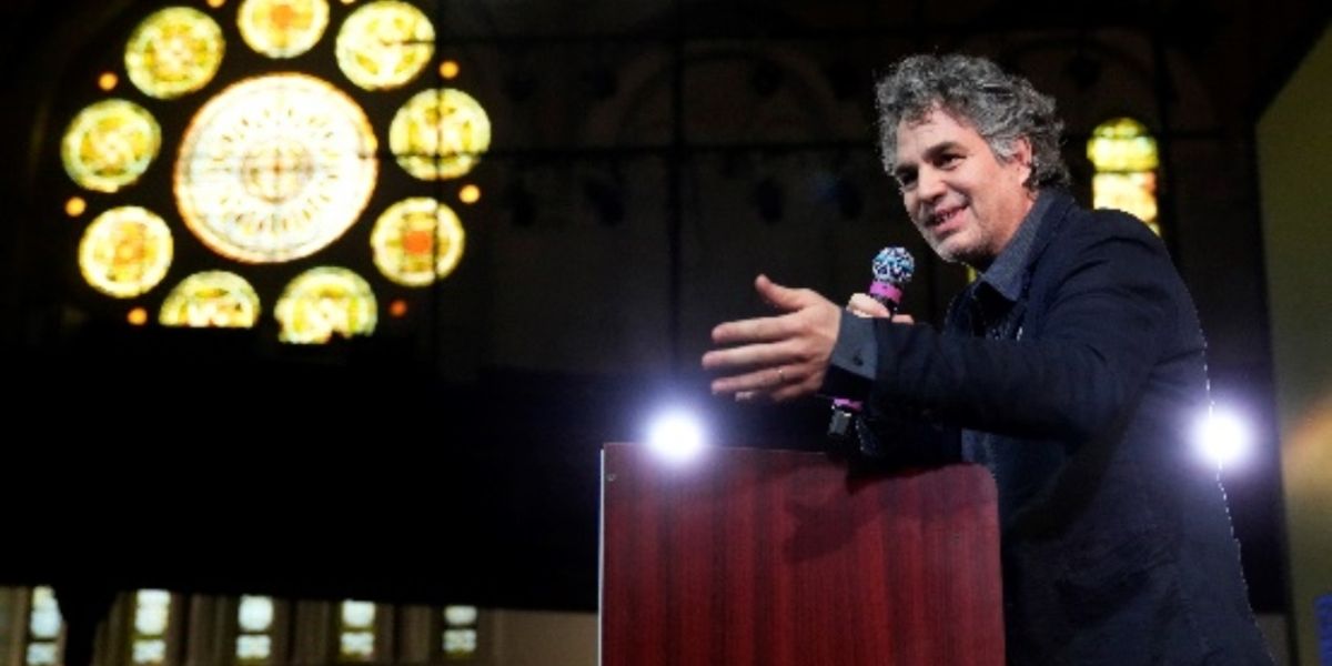 Scarlett Johansson, Mark Ruffalo and More to Lead NETWORK Reading