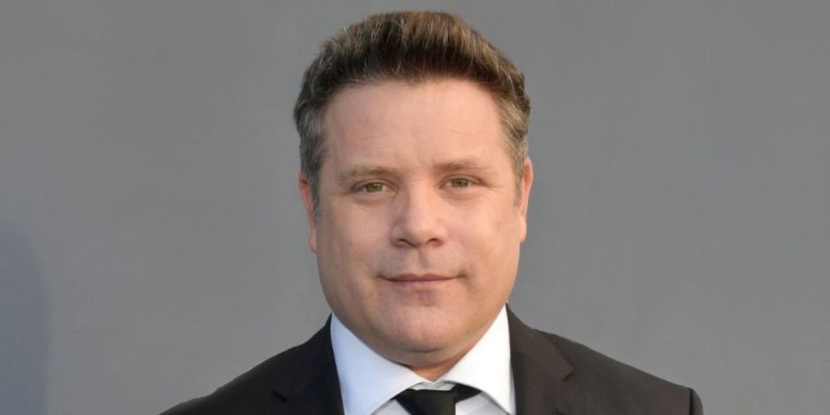 Sean Astin to Make Broadway Debut as Santa in ELF This Holiday Season
