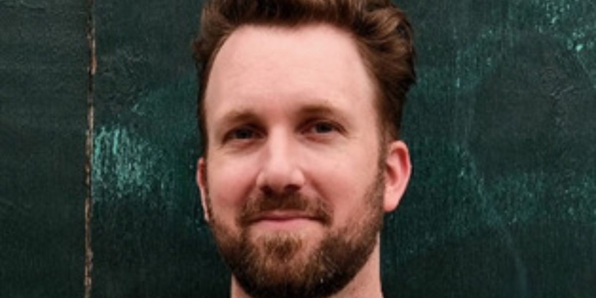 See a Neil Diamond Experience & Jordan Klepper Upcoming at Miller Auditorium