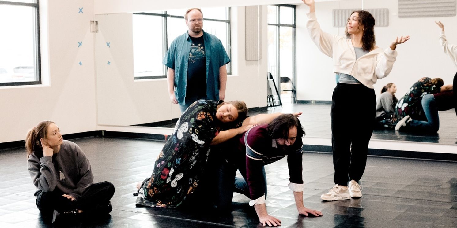 Sentinel Theatre Produces Subtle, Complex CIRCLE MIRROR TRANSFORMATION  Image