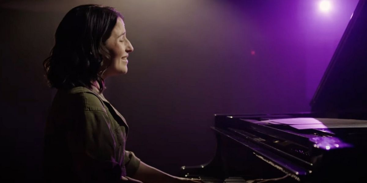 Shaina Taub Reveals Voice Notes from the SUFFS Songwriting Journey