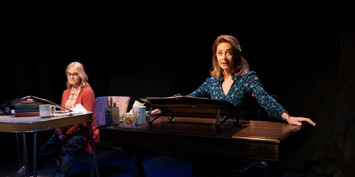 Sharon Lawrence & Maureen McCormack Return To PEN PALS