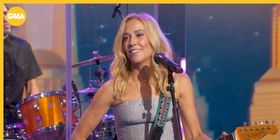 Sheryl Crow Performs 'If It Makes You Happy' On GMA Summer Concert Series