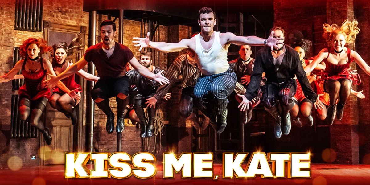 Show of the Month: Save Up to 43% on Tickets to KISS ME, KATE at the Barbican Theatre