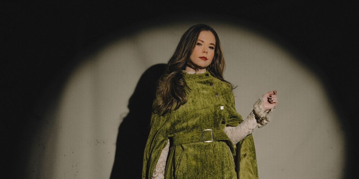 Sierra Hull Honors Her Grandmother with New Single 'Spitfire'
