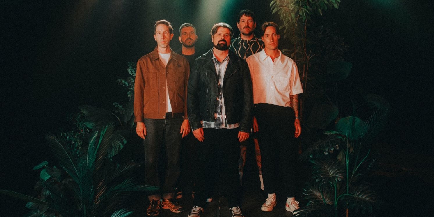 Silverstein Releases New Single 'Don't Let Me Get Too Low'  Image
