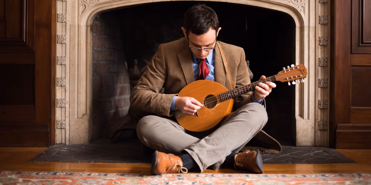 Singer-Songwriter Dan Rauchwerk Delivers Introspective Bliss In New Single 'Only January Knows'