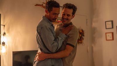 Astor Buttons SLANTED FLOORS Extends At The Astor Place Theatre | BroadwayWorld