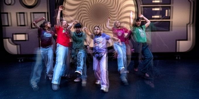 Some Assembly Theatre Company To Premiere GLITCH At Roundhouse Performance Centr Photos