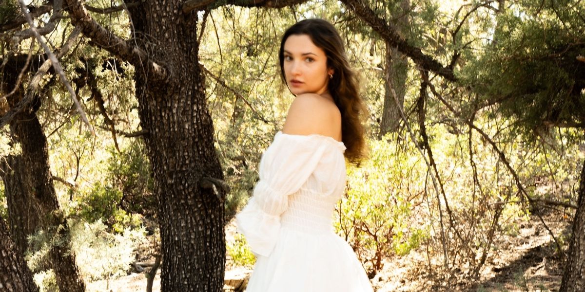 Sophia Bavishi Unveils Haunting Single 'In The Woods'
