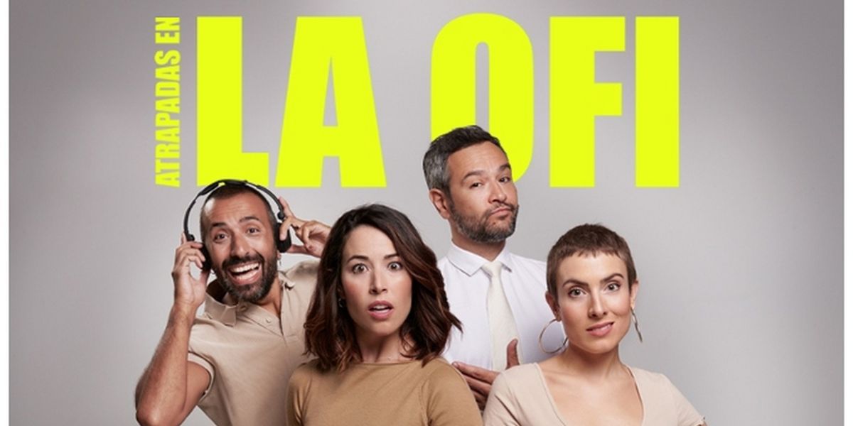 Spotlight: ATRAPADAS EN LA OFI at Teatro Lara