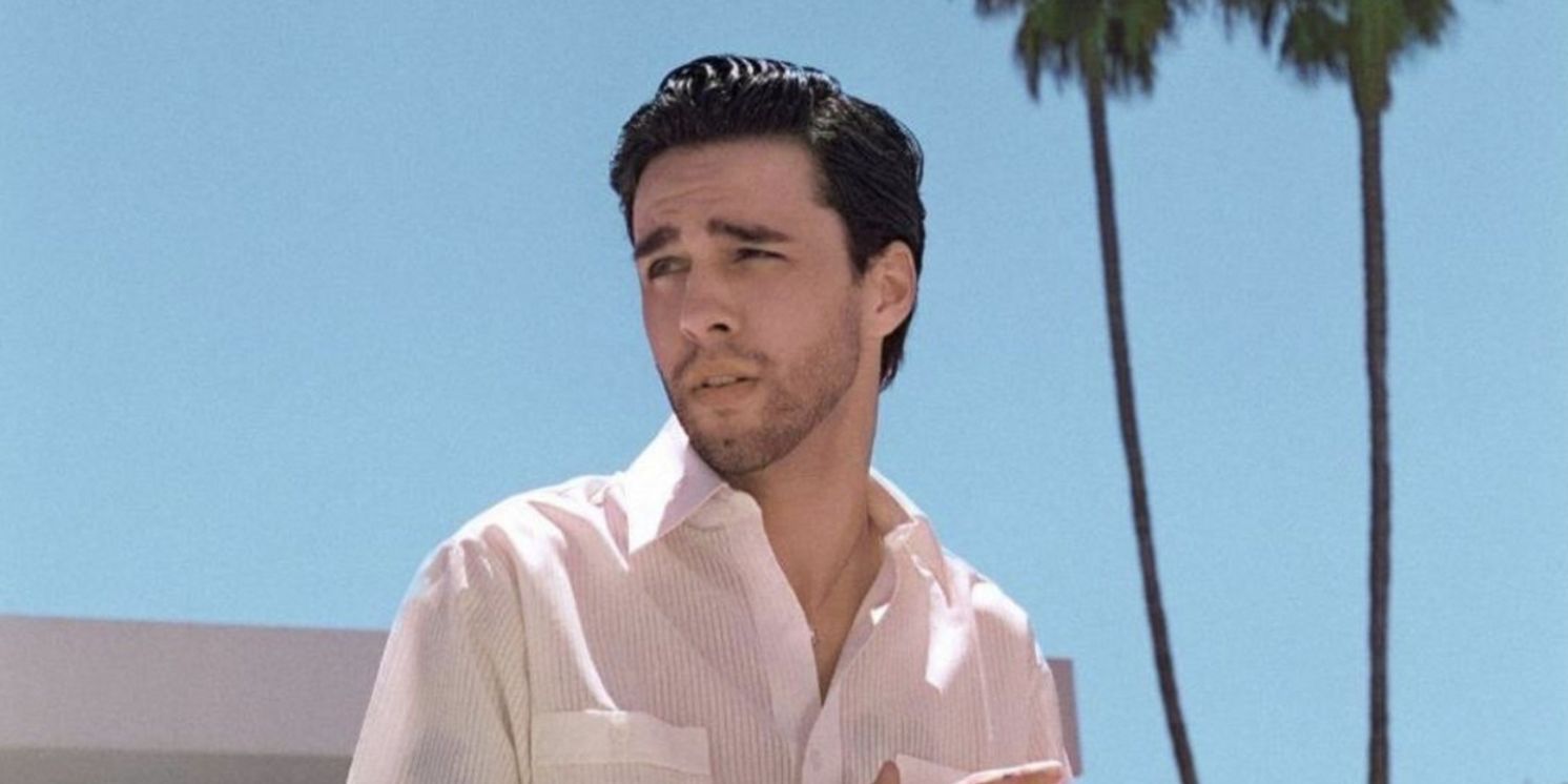 Stephen Sanchez Releases New Song 'Baby Blue Bathing Suit'  Image