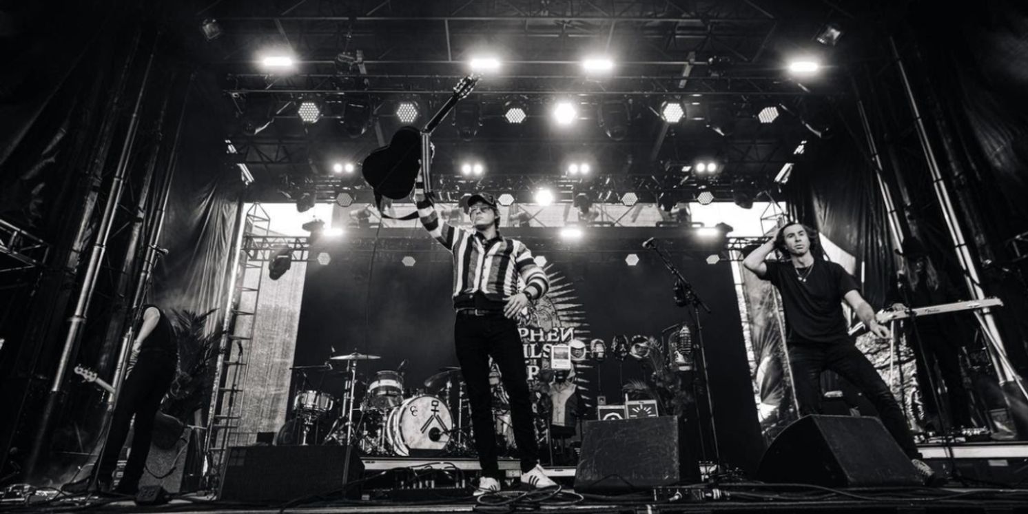 Stephen Wilson Jr. Details Fall Run for his 'Søn of Dad' Tour  Image