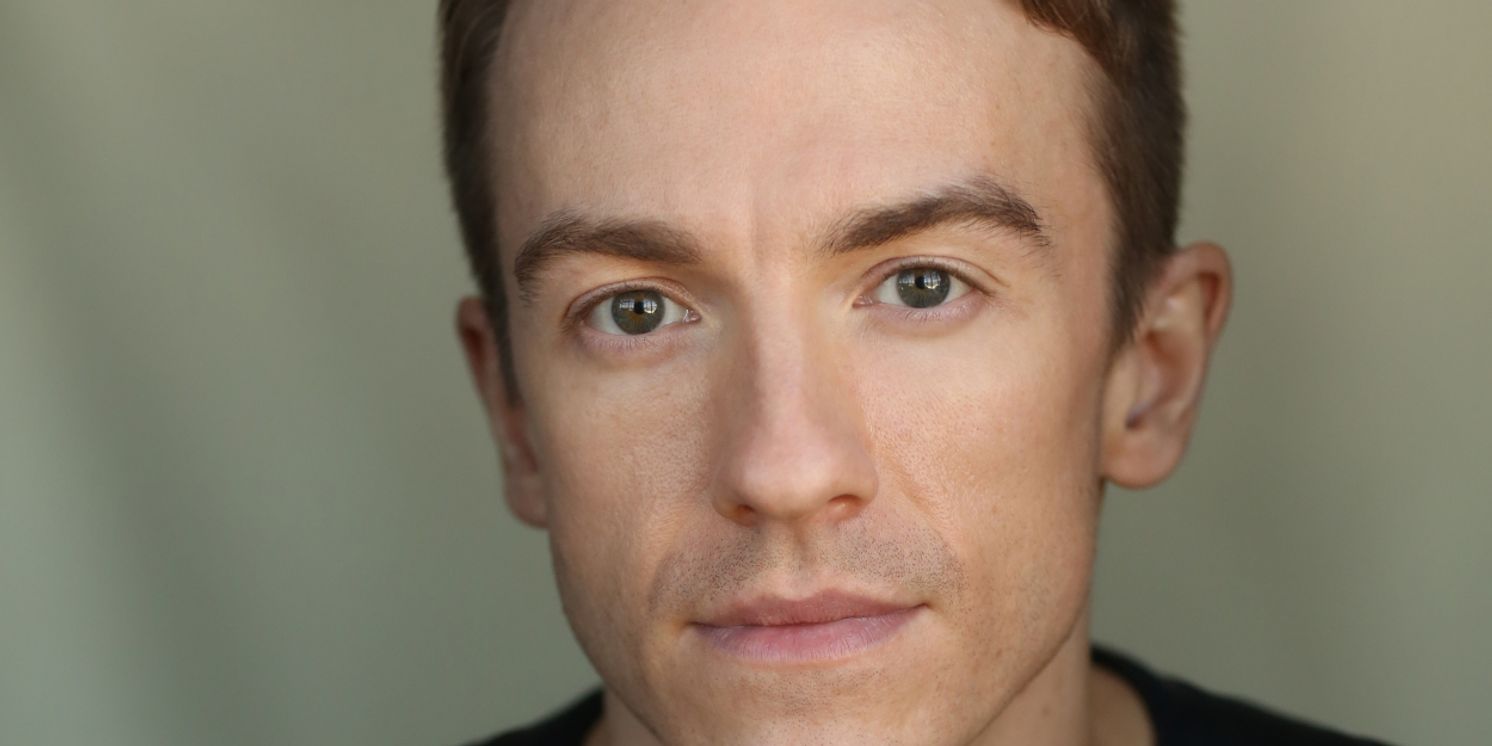 Steven Webb Joins The Cast Of HERE YOU COME AGAIN At The King's Theatre, Glasgow  Image