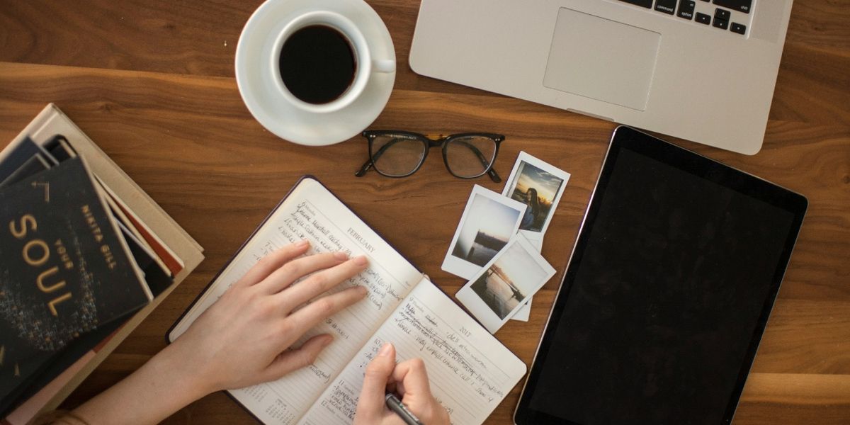 Student Blog: A Busy Student's Toolbox: 4 Tools That Work For Me