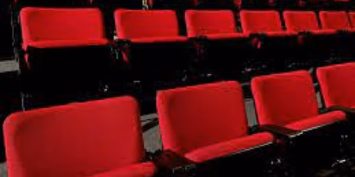 Student Blog: Guide To Theater Internships