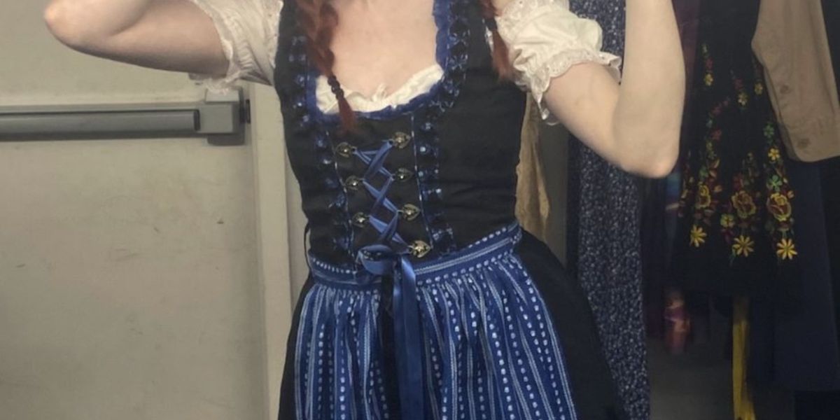 Student Blog: Swinging into a Show