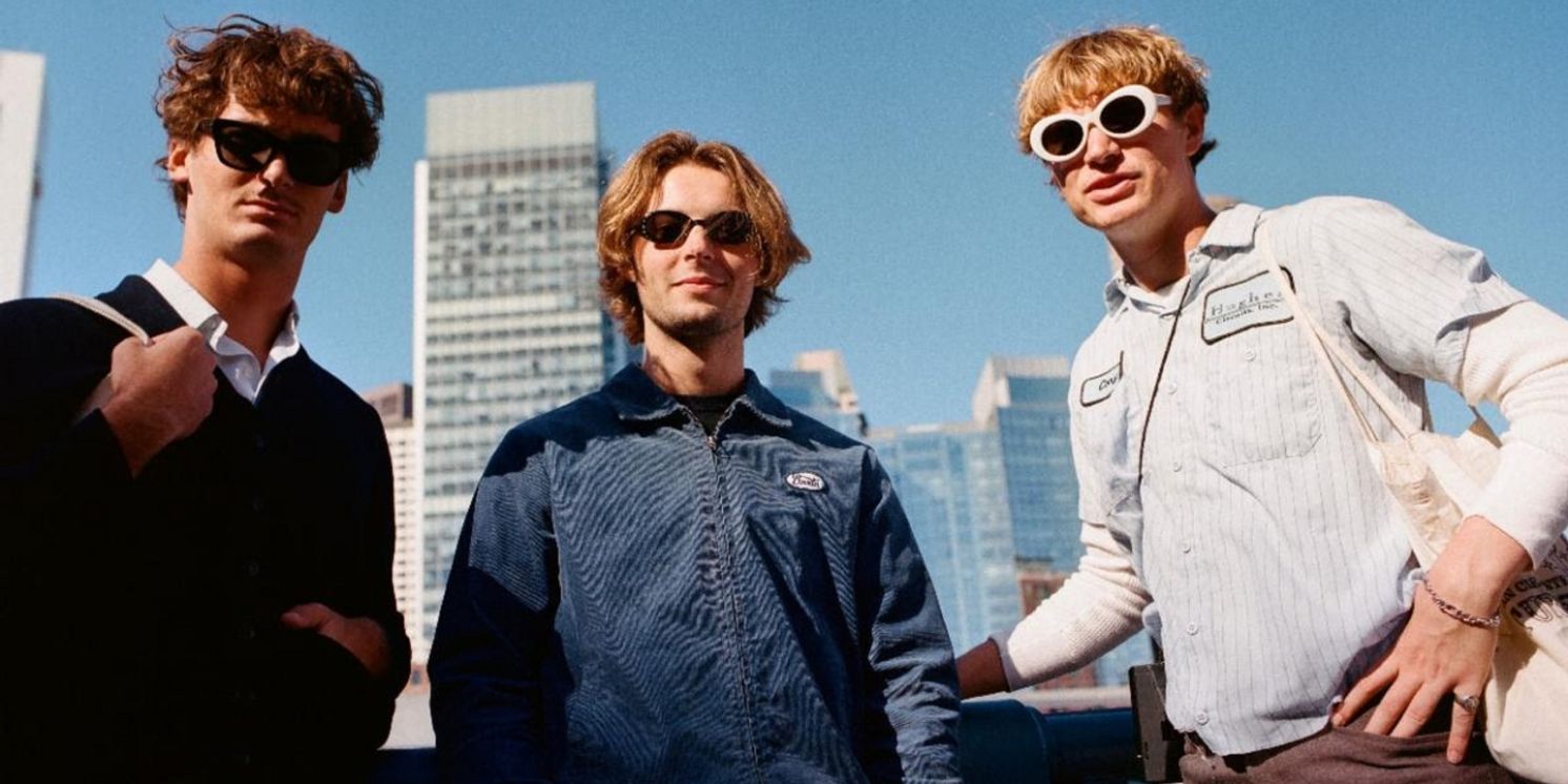 Sun Room Releases Their Devil-May-Care New EP 'At Least I Tried'  Image