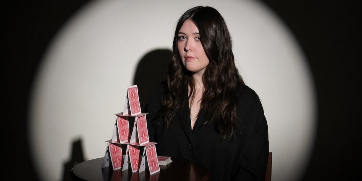 Sydney Sprague Releases New Song & Video 'the cards'