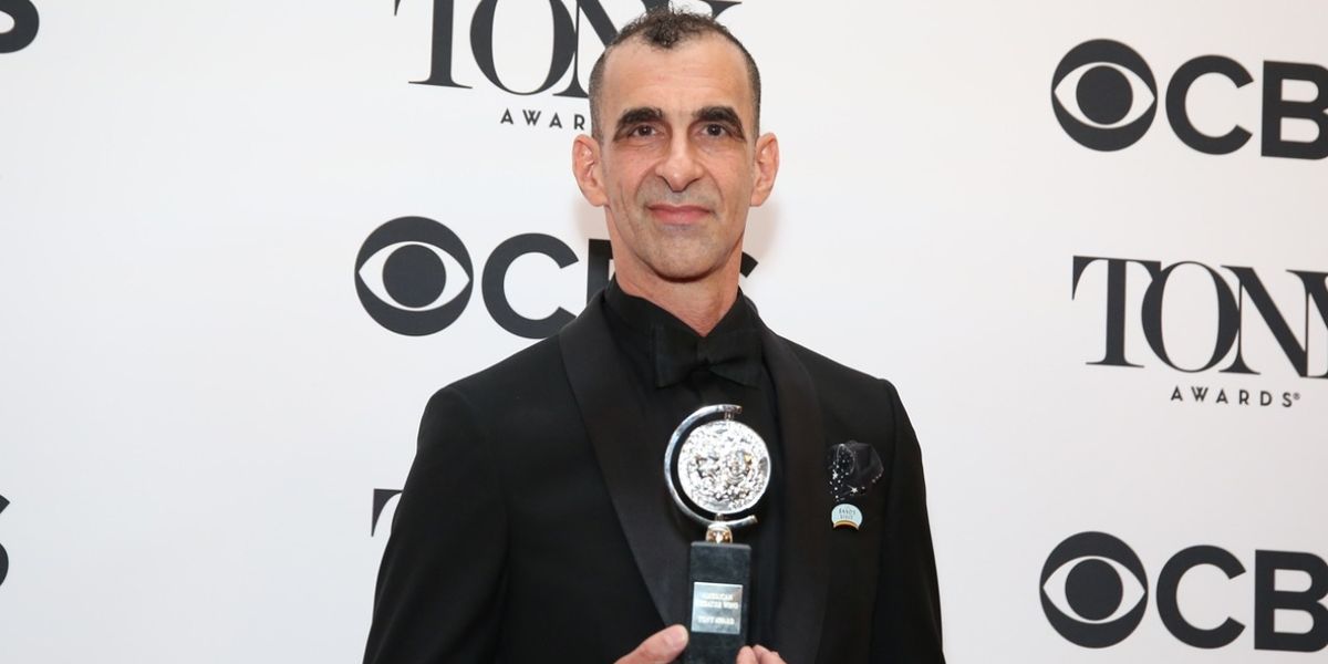 Jamshied Sharifi, orchestrateur de THE BAND'S VISIT, décède à 64 ans 