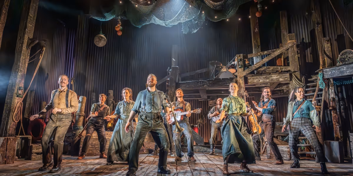 THE CURIOUS CASE OF BENJAMIN BUTTON Extends Run at The Ambassadors Theatre