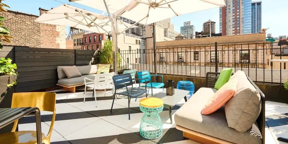 THE LOOKUP ROOFTOP at Kixby Hotel Features Great Drinks Bites and Views