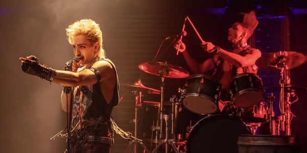 THE LOST BOYS to Release Original Broadway Cast Recording Photo