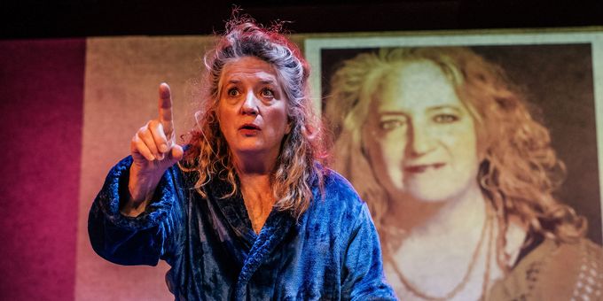 THE MENOPAUSE MONOLOGUES to Host Creative Workshop in Advance of Spring Producti Photos