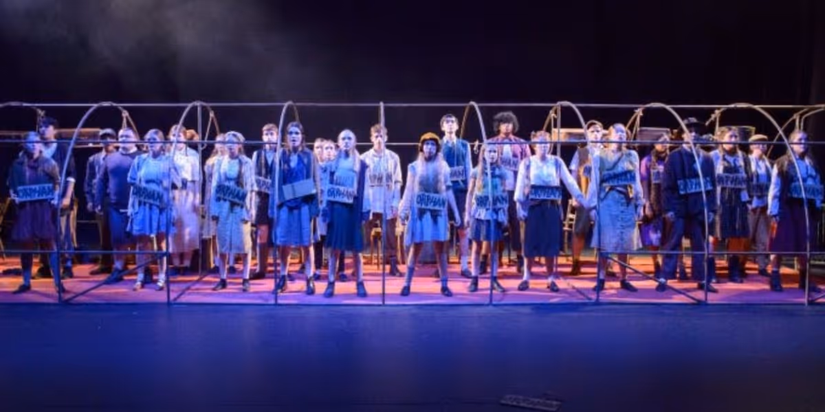 THE NAUGHTY CARRIAGE ON THE ORPHAN TRAIN is Coming to Birmingham Hippodrome