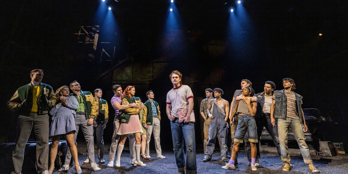 THE OUTSIDERS Releases New Block of Tickets For Broadway Run