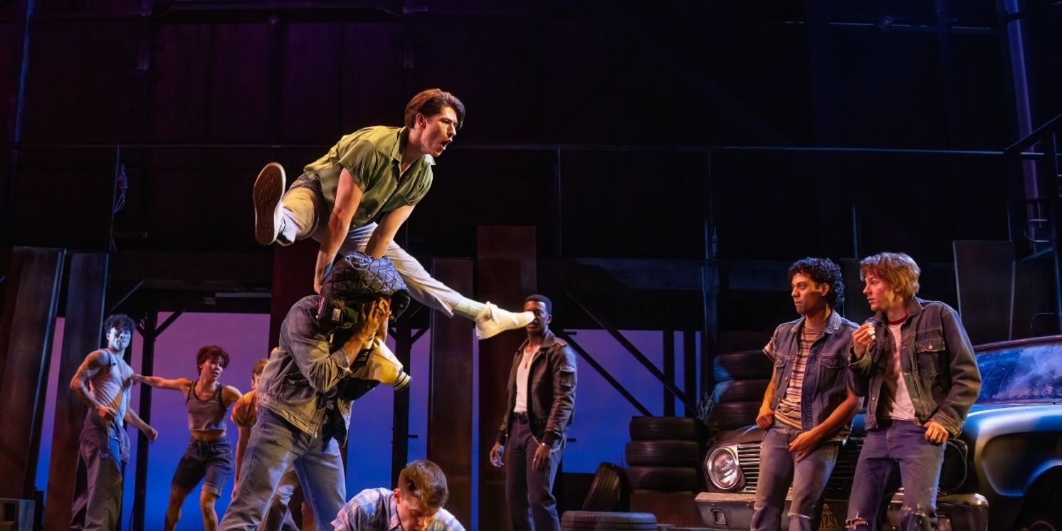 THE OUTSIDERS, THE GREAT GATSBY, and More Set For Texas Performing Arts' 25-26 Broadway in Austin Season  Image