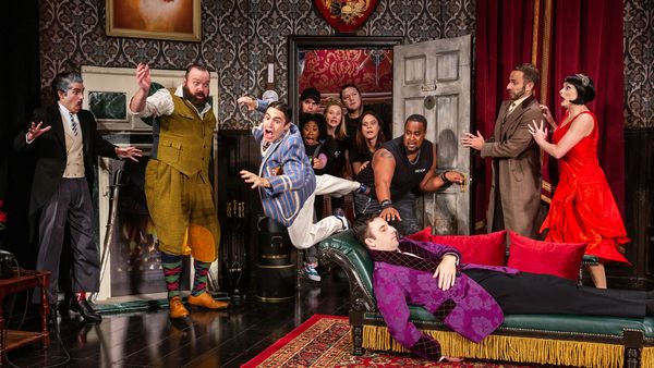 THE PLAY THAT GOES WRONG Marks 2,500 Performances Off-Broadway Photo
