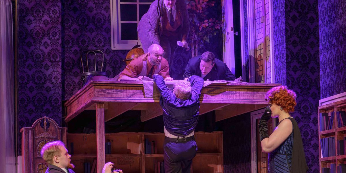 THE PLAY THAT GOES WRONG Comes to The White Theatre in March