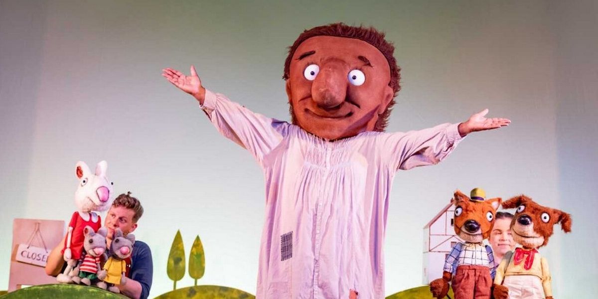 THE SMARTEST GIANT IN TOWN to Return to London's West End This Christmas