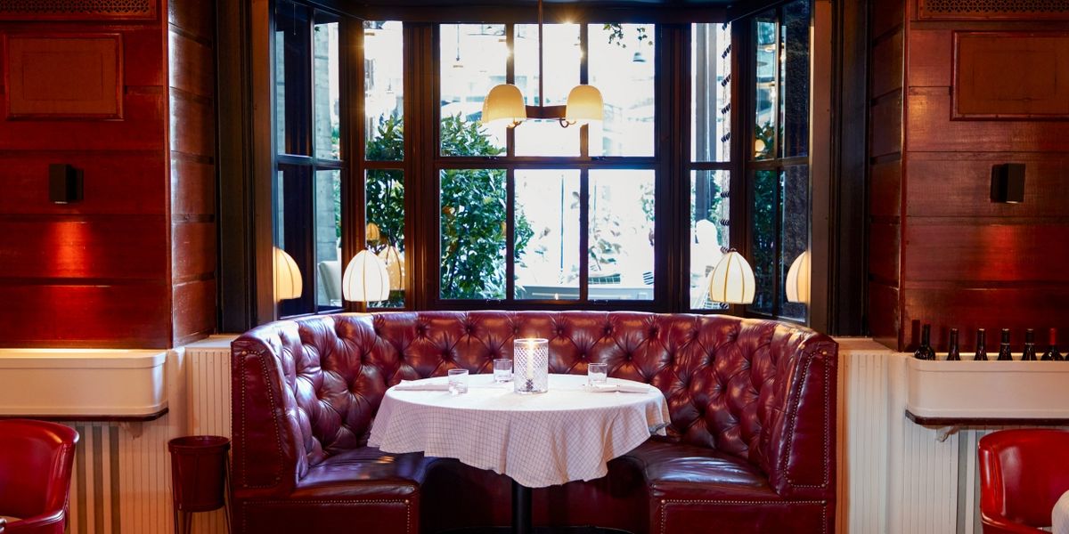THE STANDARD GRILL-A Must for Drinks and Meals in the Meatpacking District