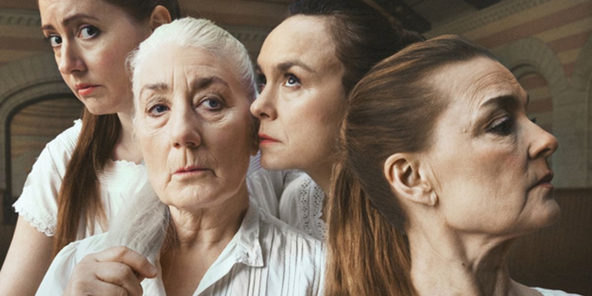 TITTA EN ALG Comes to Dramaten