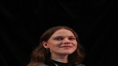 TO THE MOON AND BACK to Open at Studio Theatre, Montecasino