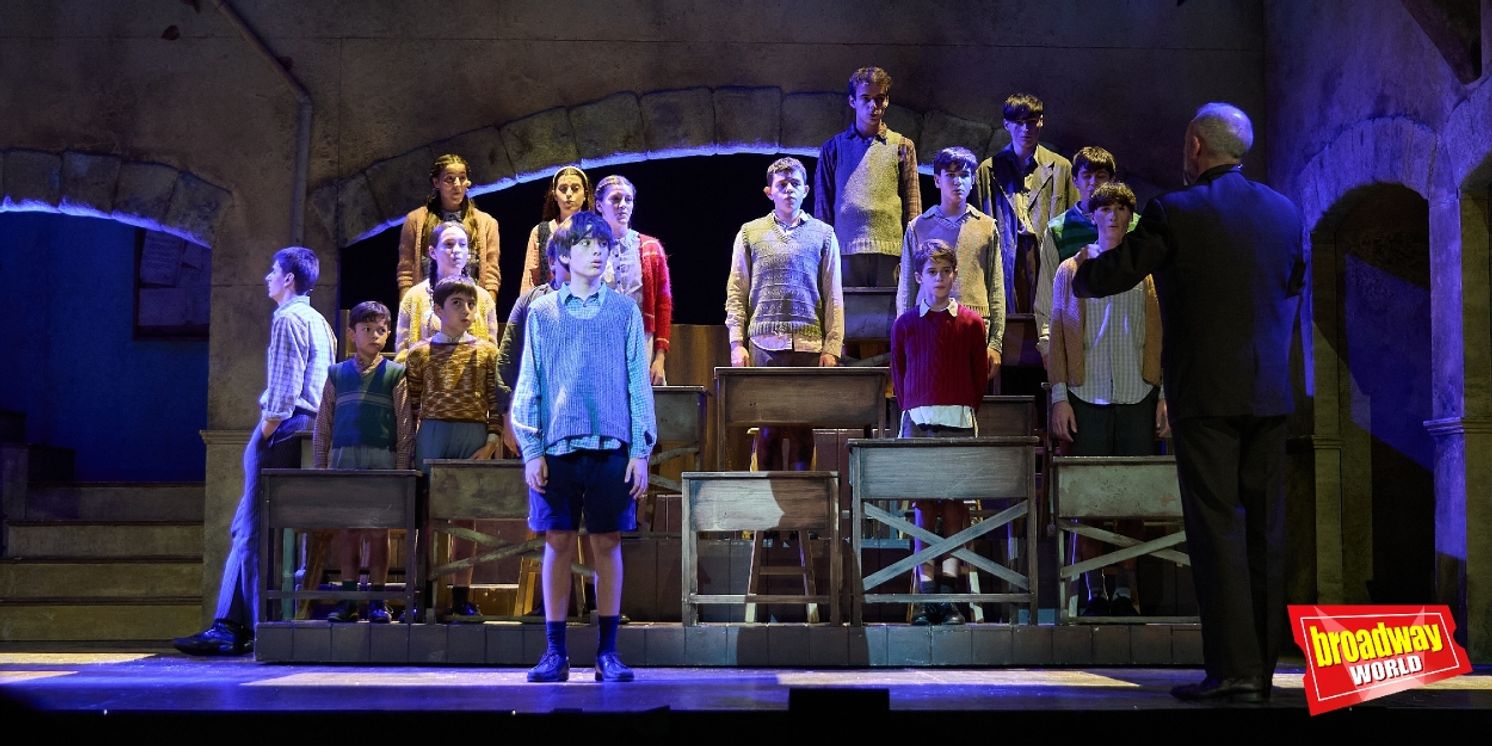 TV: Disfruta de dos números de LOS CHICOS DEL CORO en La Latina  Image