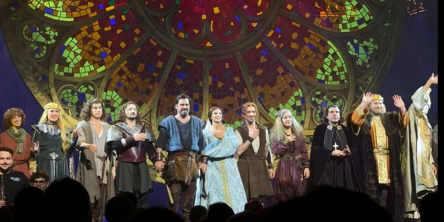 TV: LOS PILARES DE LA TIERRA se despide de la Gran Vía con una emocionante función final  Image
