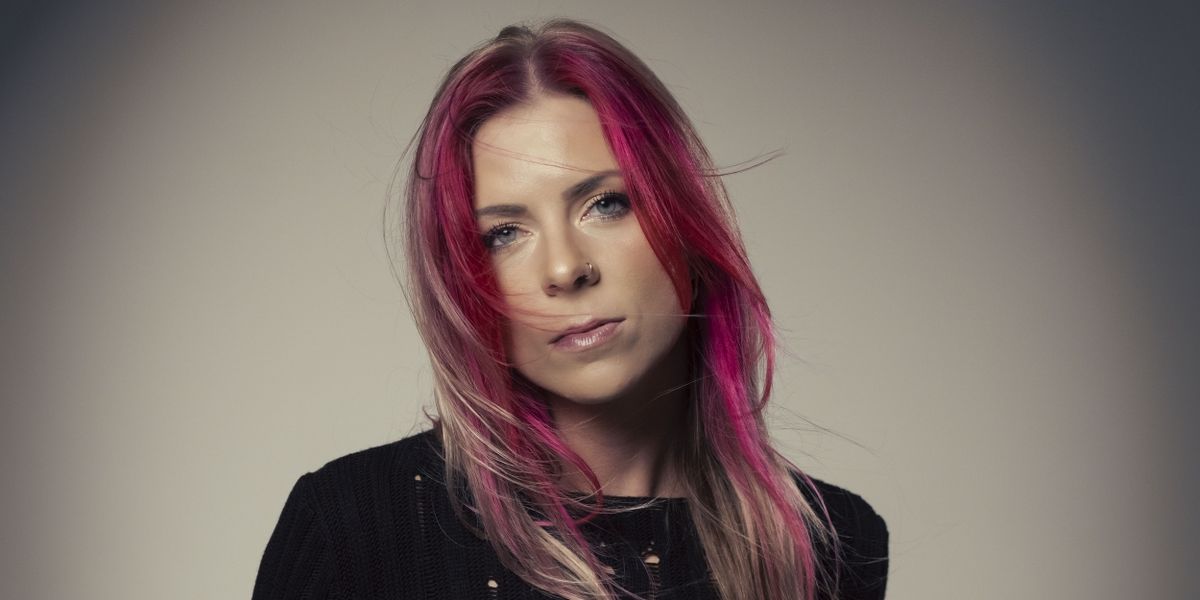 Taylor Acorn Releases New Single 'High Horse'