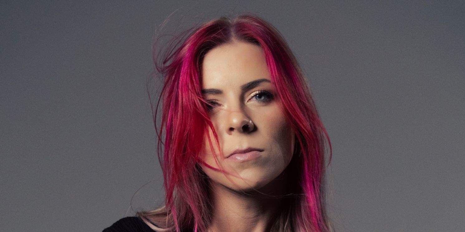 Taylor Acorn and Mitchell Tenpenny Duet on 'Greener'  Image