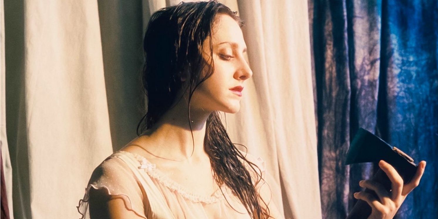 Taylor Pearlstein Shares Single 'Back Away'  Image