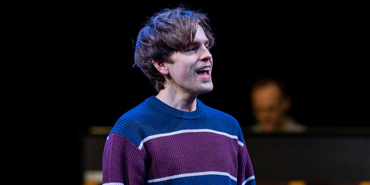 Taylor Trensch Voegt Zich Toe Bij NIGHT SIDE SONGS voor Geselecteerde Voorstellingen 