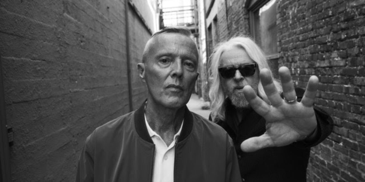 Tears For Fears Debuts New Track 'Astronaut' and Live Version of 'Head Over Heels'