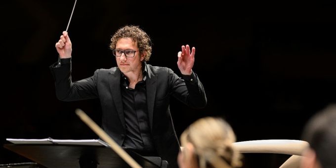 Teddy Abrams to Receive Honorary Doctorate at SFCM 2026 Commencement Photos